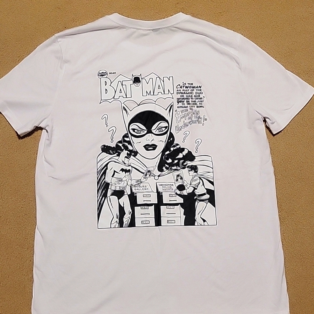 Batman t-shirt back detailed catwoman Robin front logo etc